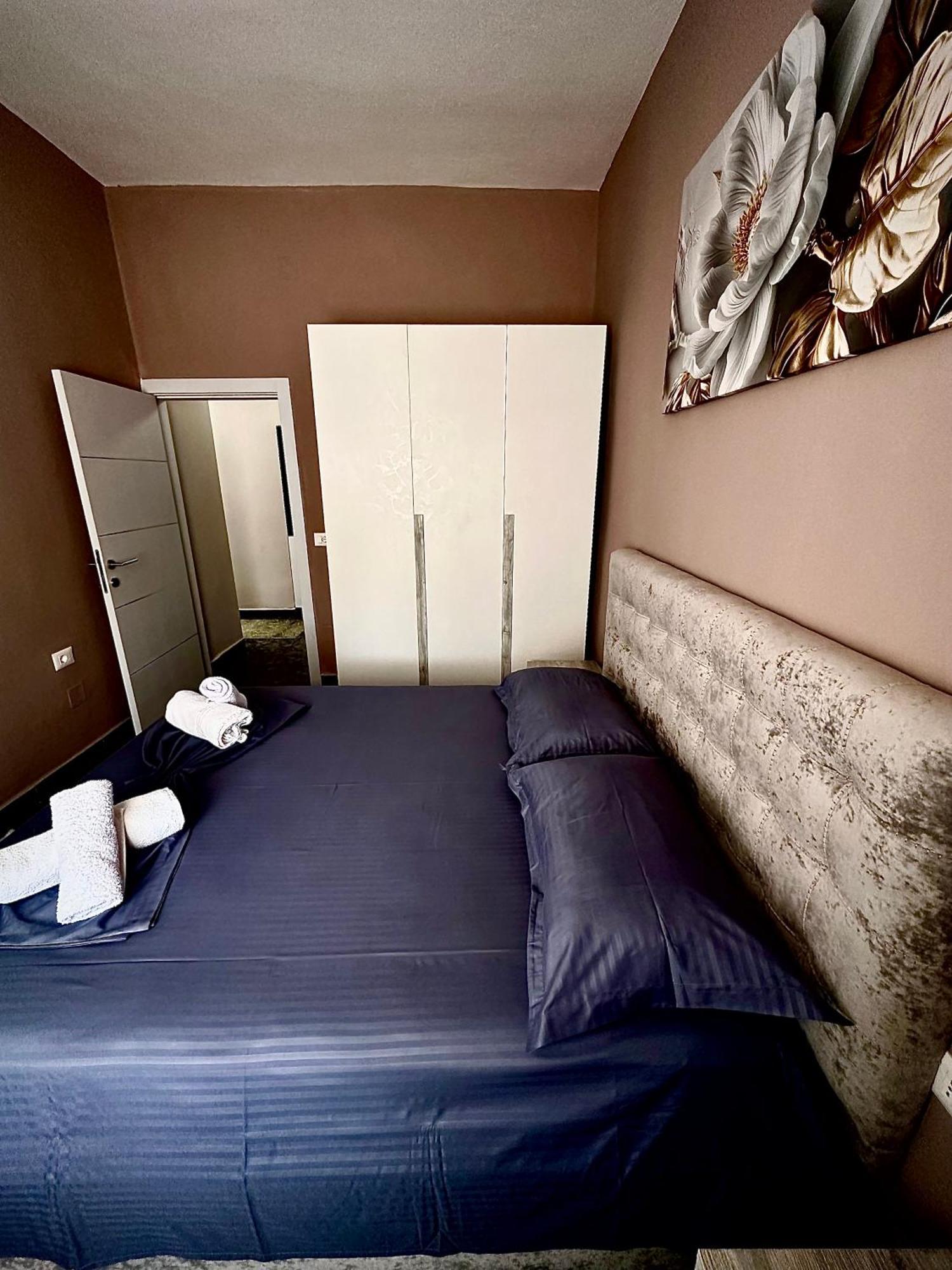 Midtown Cozy Apartment ティラナ エクステリア 写真